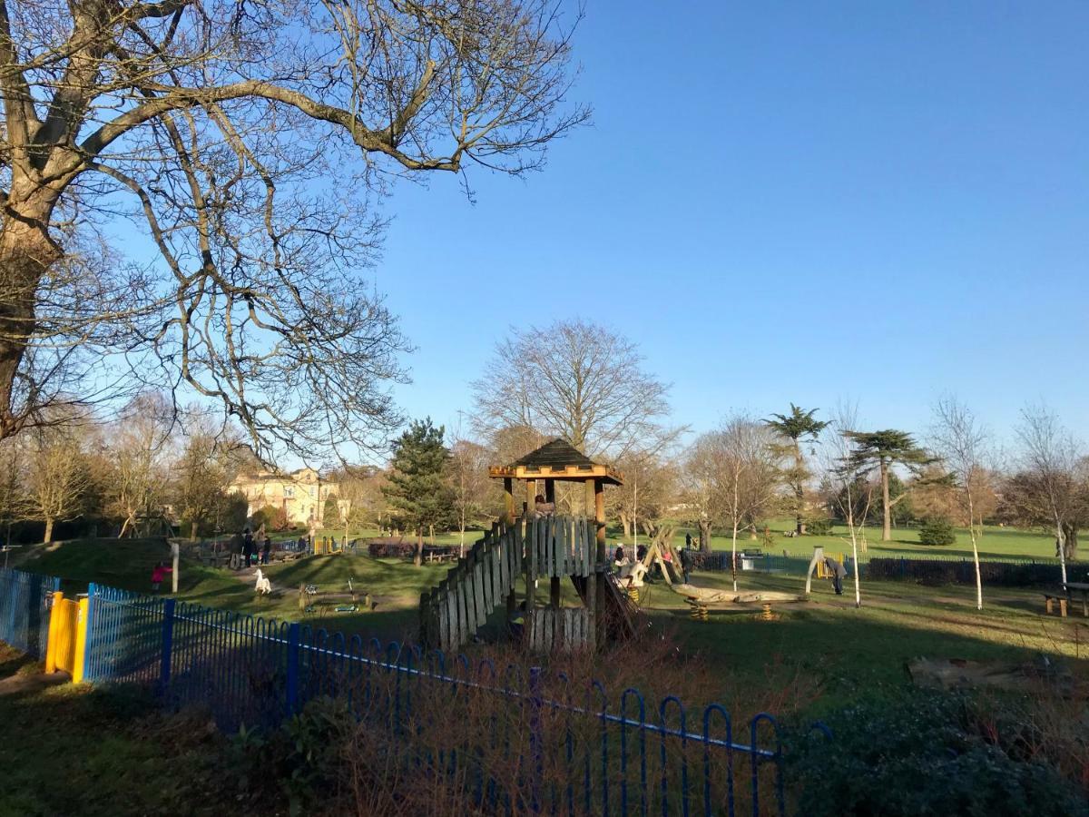 Vila Bury Knowle Stables Oxford Exteriér fotografie